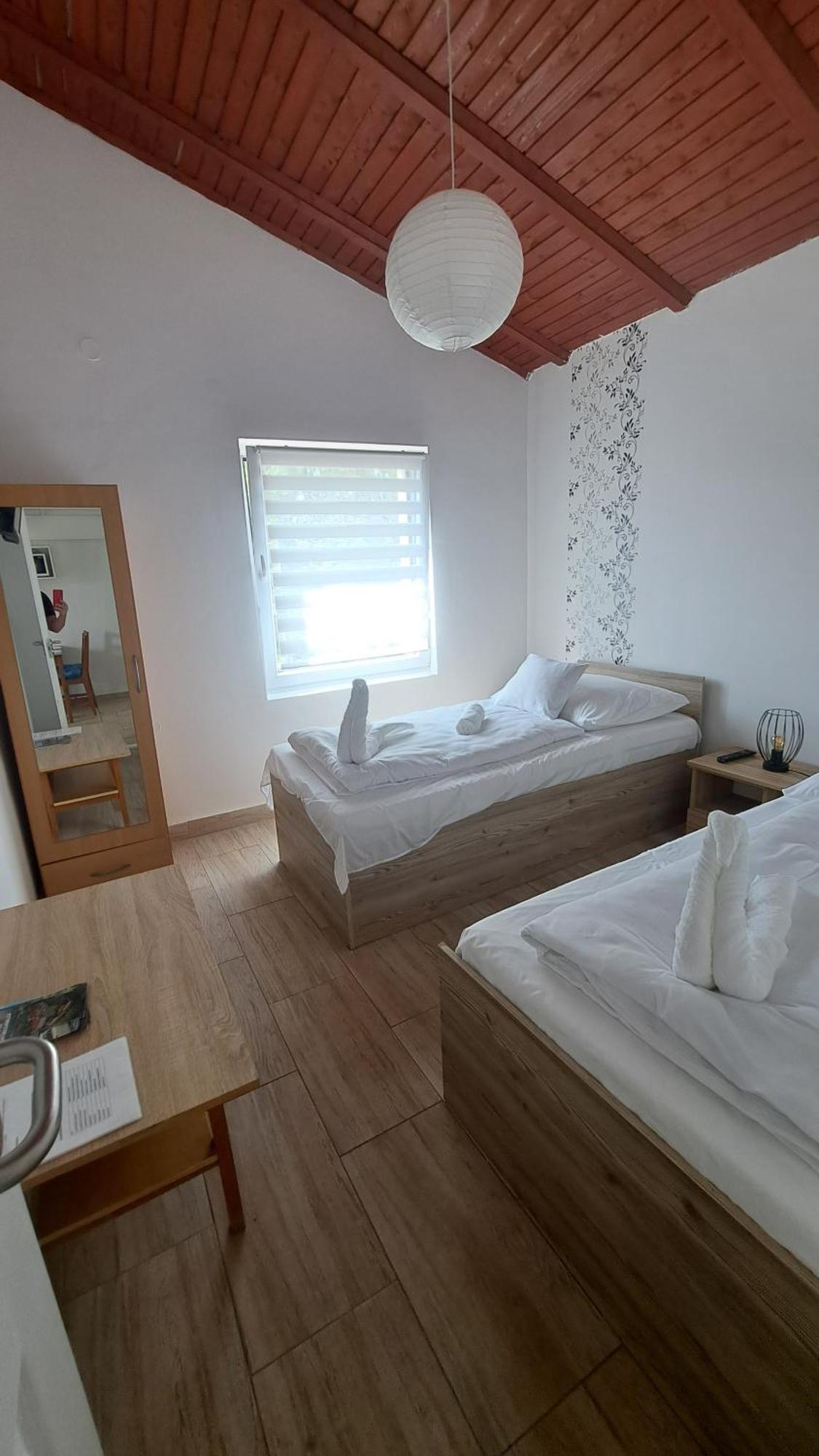 Hajdúszoboszló Marabella Apartmanok מראה חיצוני תמונה
