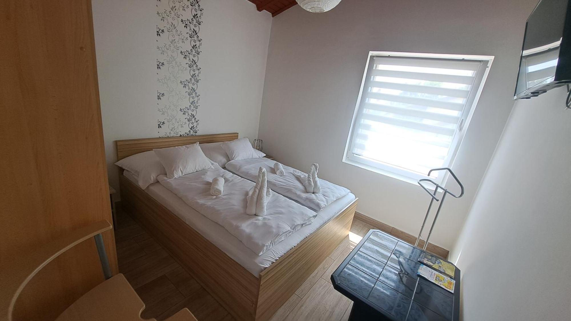 Hajdúszoboszló Marabella Apartmanok מראה חיצוני תמונה