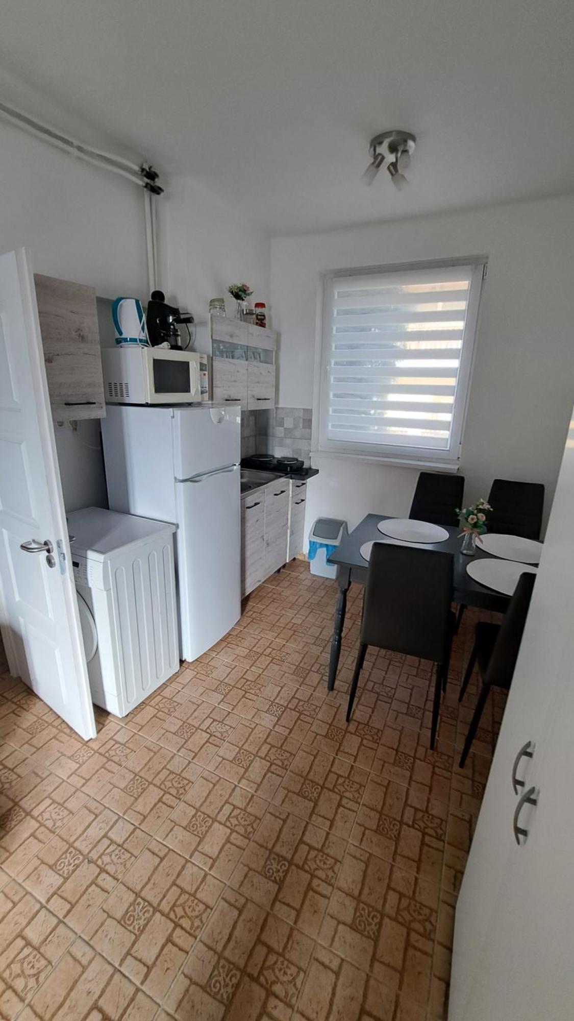 Hajdúszoboszló Marabella Apartmanok מראה חיצוני תמונה